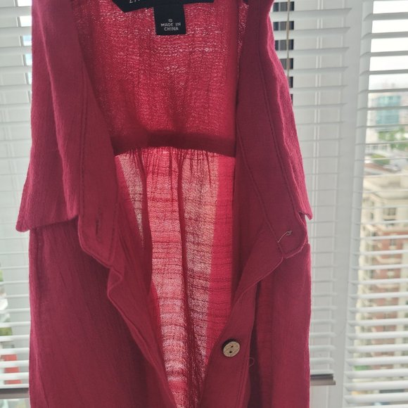 Fushia cotton semi sheer blouse - Picture 2 of 3